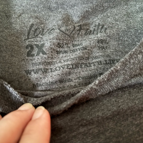 Men's Charcoal Faith Graphic Tee - Picture 3 of 4